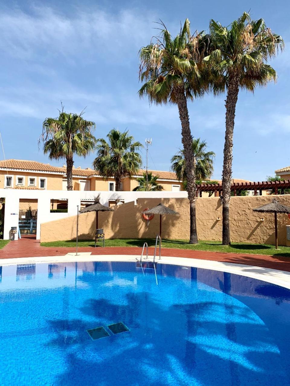 Bahari Marinas - Tu Duplex Con Jardin Privado! Apartman Vera Kültér fotó