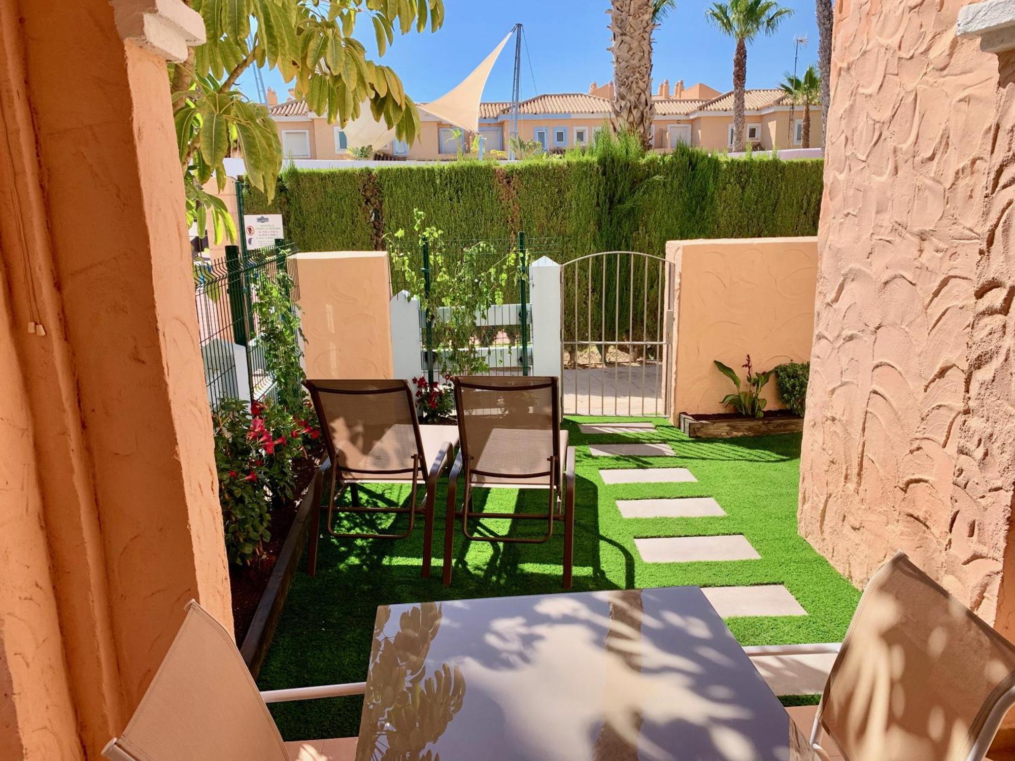Bahari Marinas - Tu Duplex Con Jardin Privado! Apartman Vera Kültér fotó